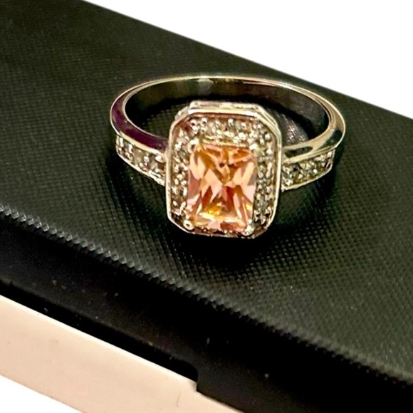 Silver tone & pink-cubic zircon emerald cut Gemstone clear surround Ring sz 8 - Picture 1 of 6